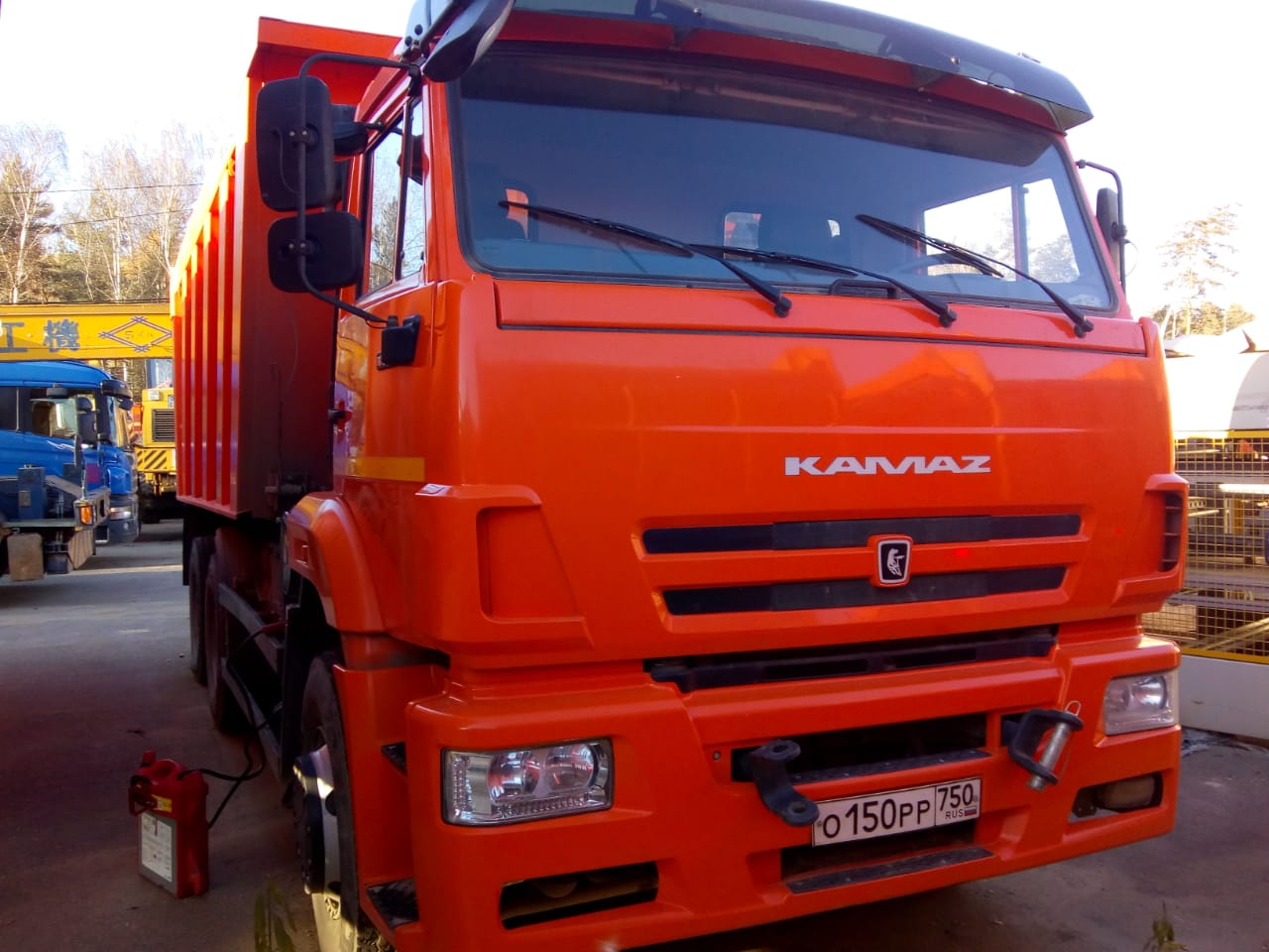 Самосвал КАМАЗ 6520-43 б/у (2017 г., 30000 км - 49000 км.) - 4 ед.